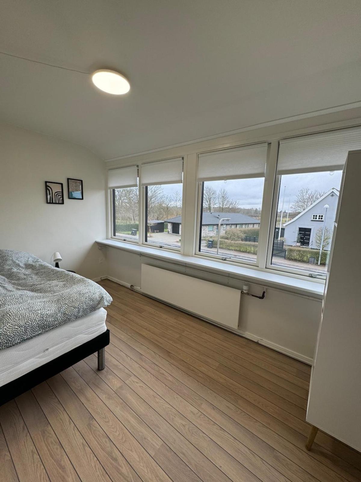 The Butterfly - House In For 7 Persons With Luxury Rooftop Deck & Free Parking Lejlighed Odense